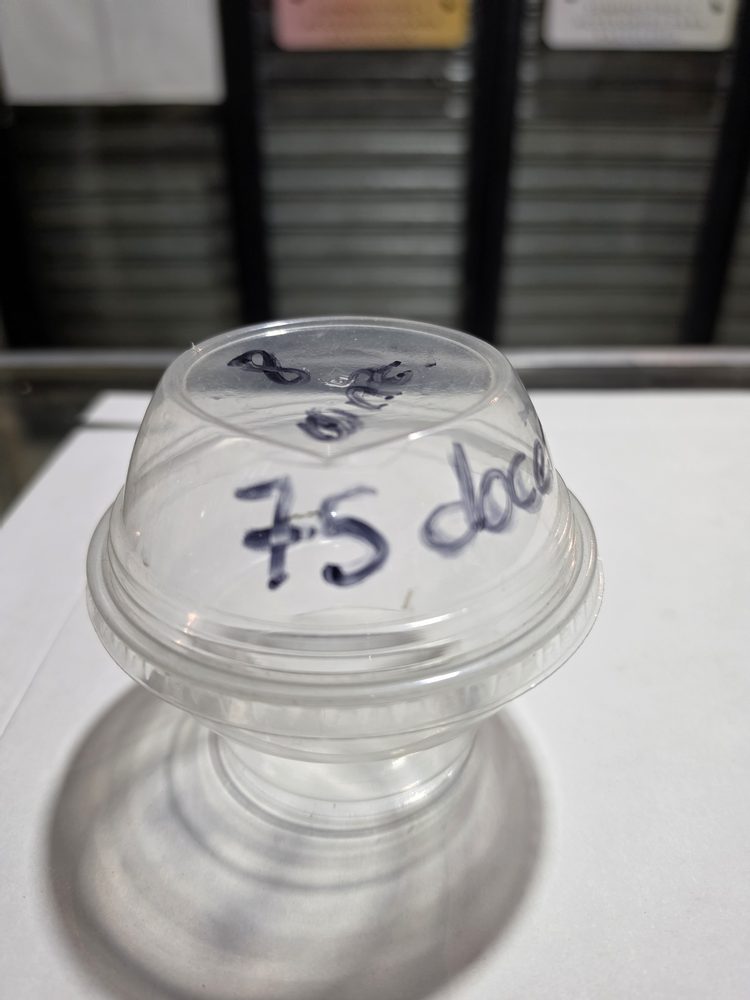 Vaso plástico transparente 8 oz con tapa domo